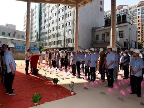 热烈庆祝锦州市中心医院扩建门诊病房楼（全科医生临床培养基地）建设项目成功封顶