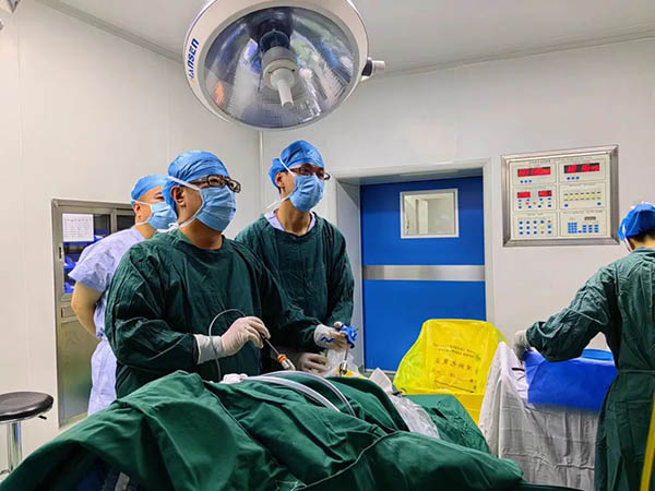 医疗援青|医院派遣普外科技术专家赴青海 高质量完成六台复杂腹腔镜胆囊切除手术