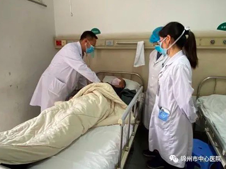 【卒中急诊】绿色通道见成效 紧急救治“零延迟”