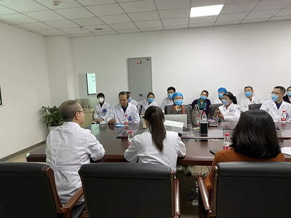学科建设｜中国医学科学院阜外医院专家团队来院出诊并进行学术交流