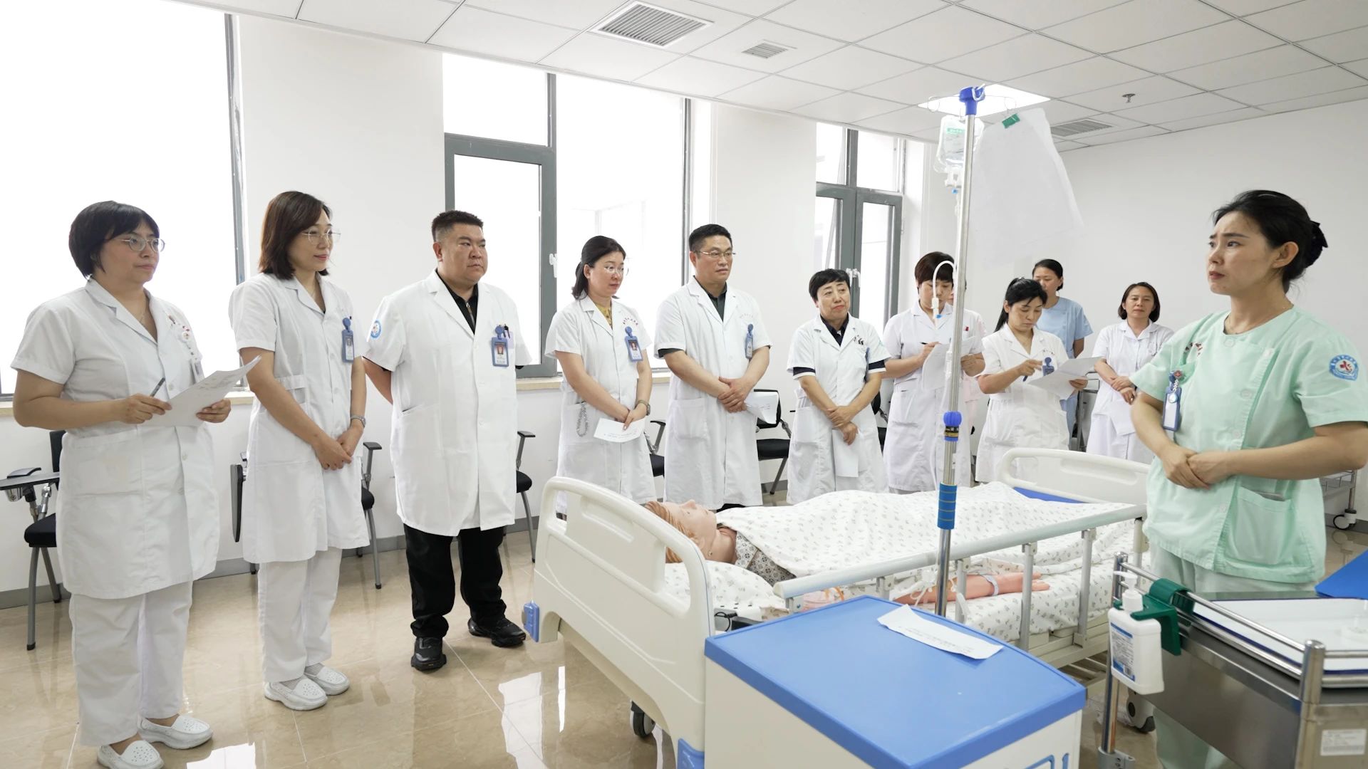 “静”益求精 “针”显卓越——锦州市中心医院举办百人静脉穿刺技能提升大赛