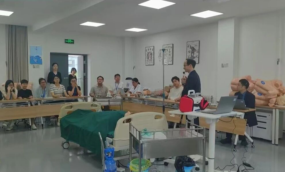 住培专栏 | 对标兄弟单位  学习先进模式 推动模拟教学开展